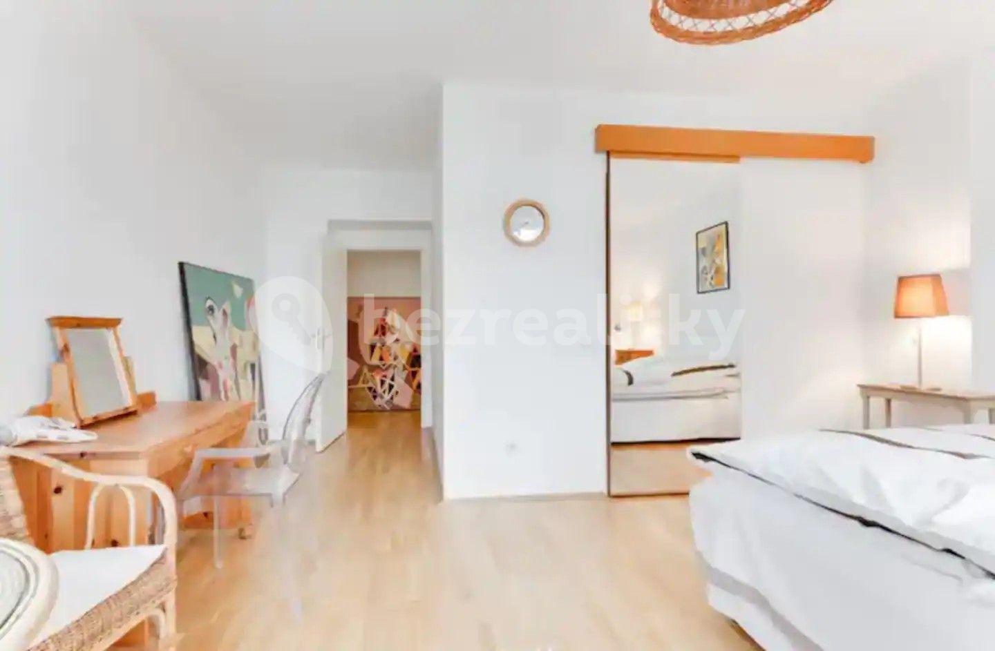 Predaj bytu 3-izbový 93 m², Umělecká, Praha, Praha