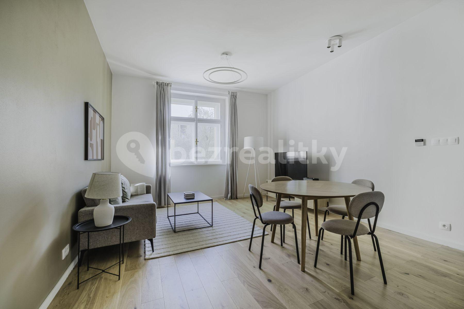 Prenájom bytu 2-izbový 47 m², Pisecka, Praha, Praha