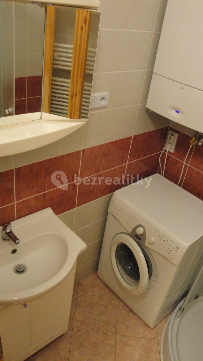 Prenájom bytu 2-izbový 44 m², Letohradská, Praha, Praha