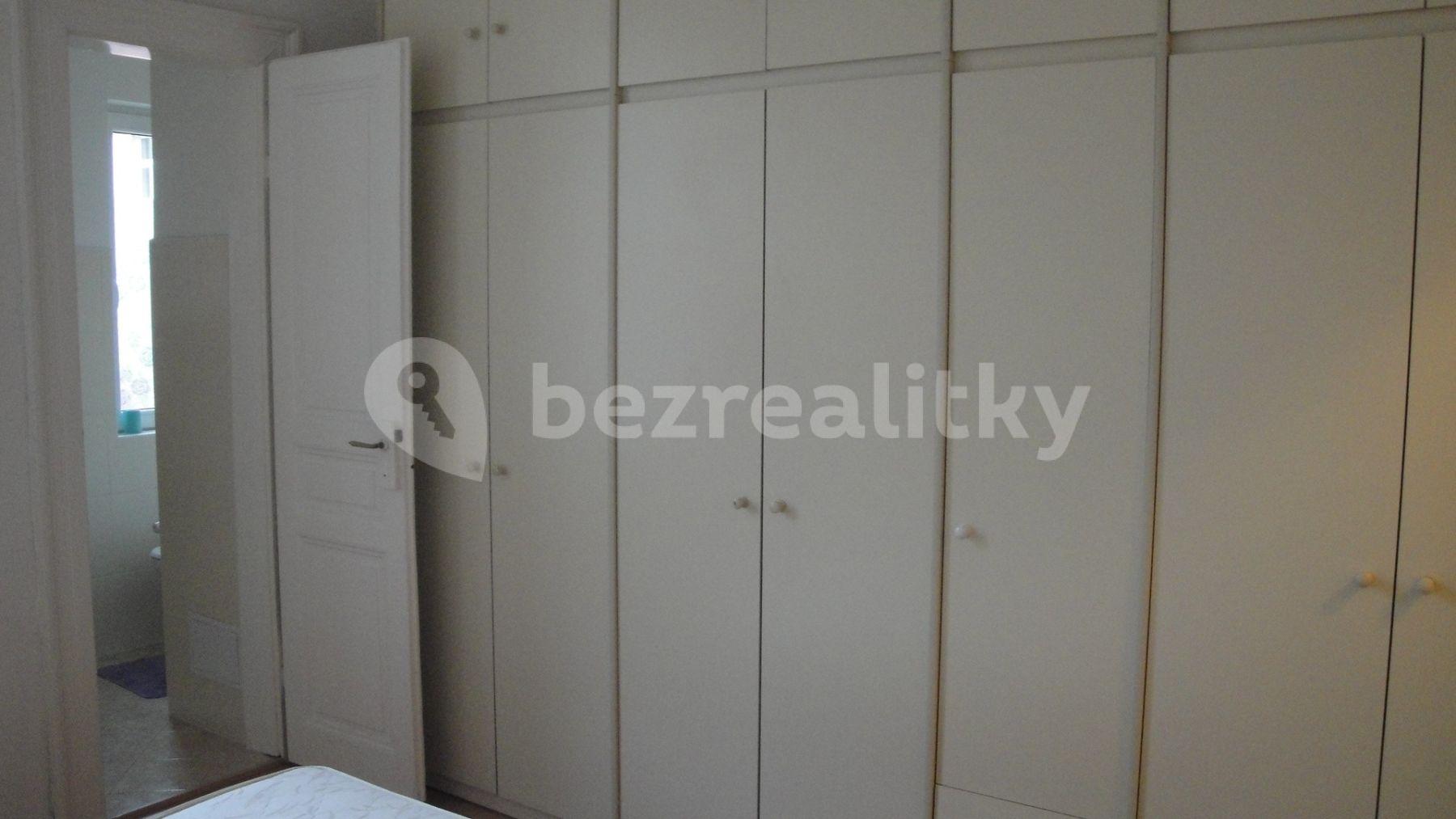 Prenájom bytu 2-izbový 44 m², Letohradská, Praha, Praha