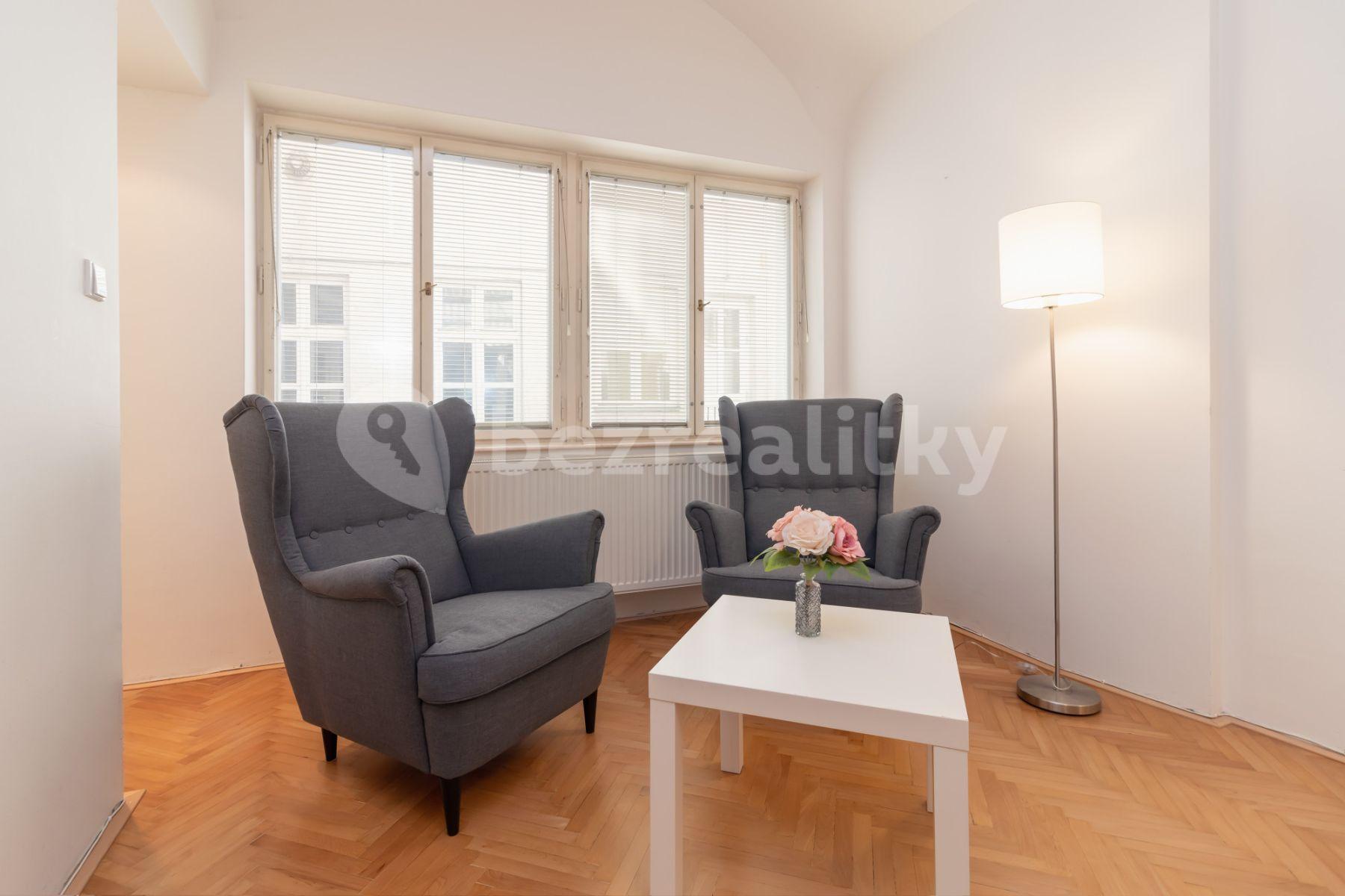 Prenájom bytu 2-izbový 65 m², Karlova, Praha, Praha