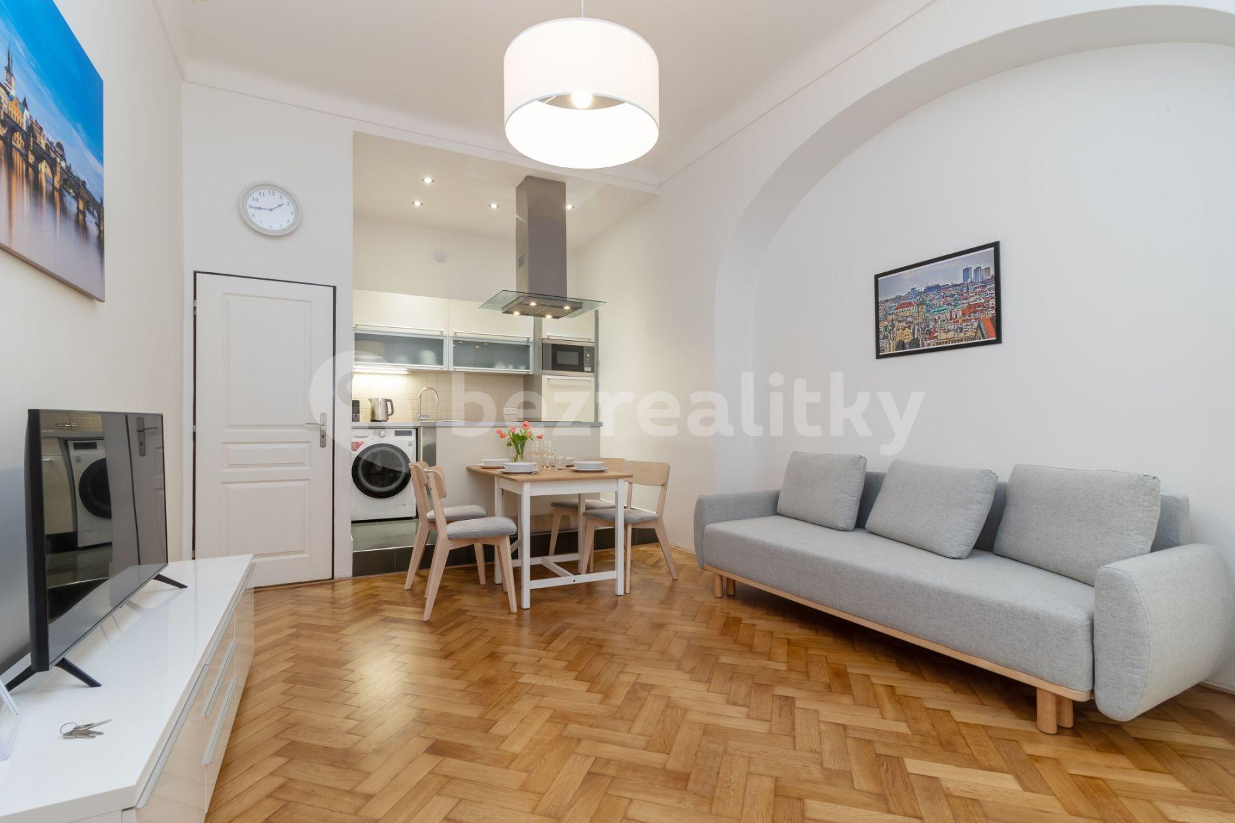 Prenájom bytu 2-izbový 55 m², Karlova, Praha, Praha