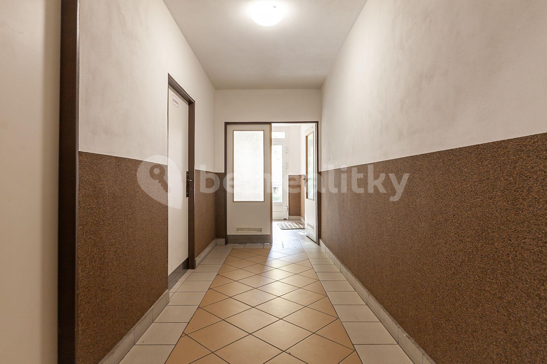 Predaj bytu 3-izbový 80 m², Kopřivnická, Praha, Praha