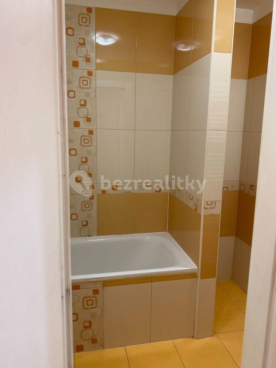 Predaj bytu 1-izbový 40 m², V Honech, Klecany, Středočeský kraj