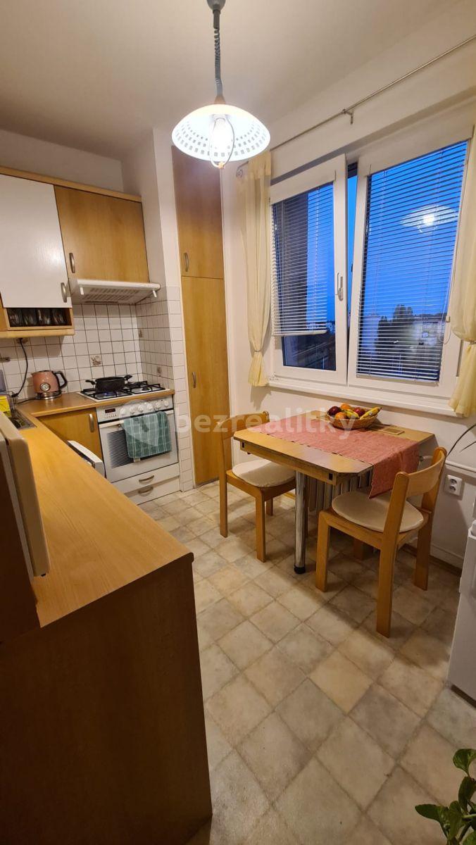 Prenájom bytu 2-izbový 54 m², Angolská, Praha, Praha