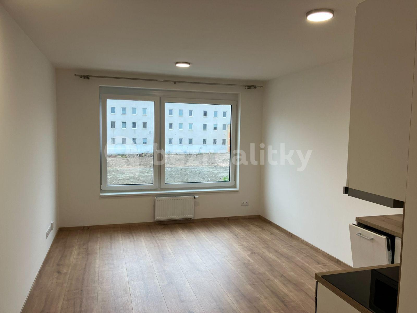 Prenájom bytu 1-izbový 33 m², Kolbenova, Praha, Praha