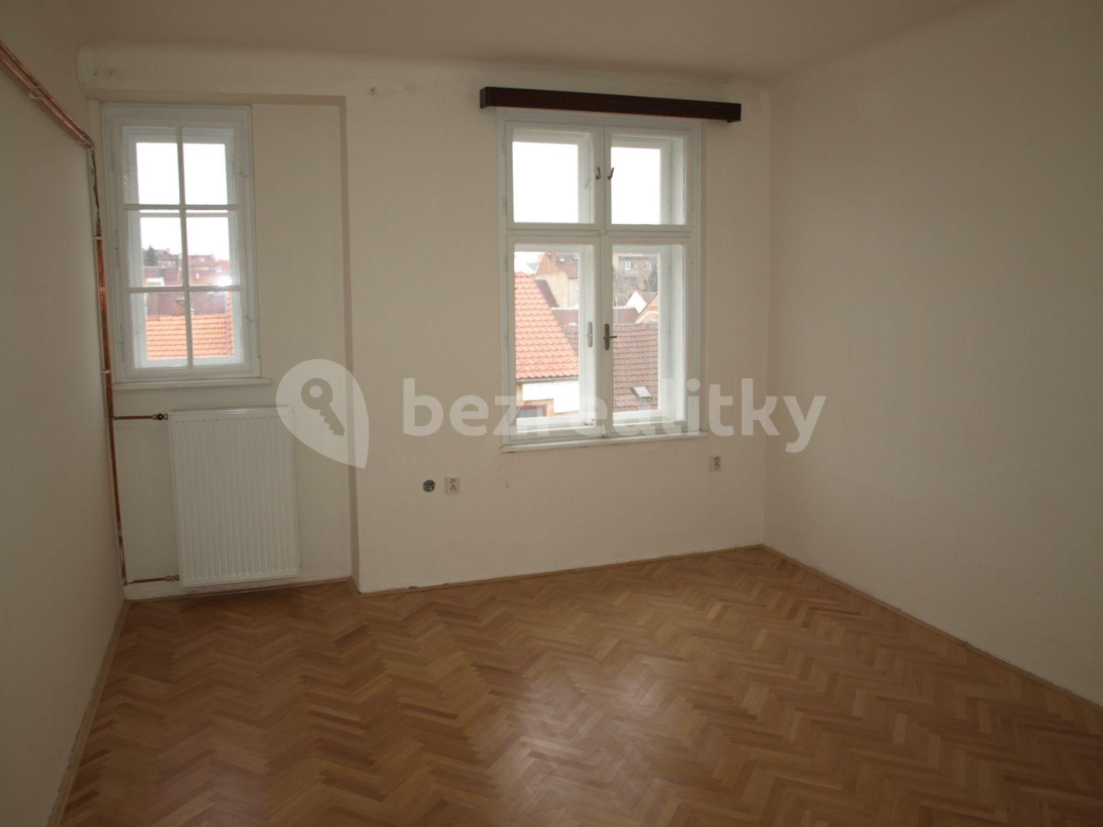 Prenájom bytu 2-izbový 55 m², Dobrovského, Brno, Jihomoravský kraj