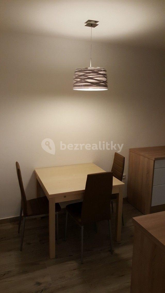 Prenájom bytu 2-izbový 61 m², Generála Svobody, České Budějovice, Jihočeský kraj