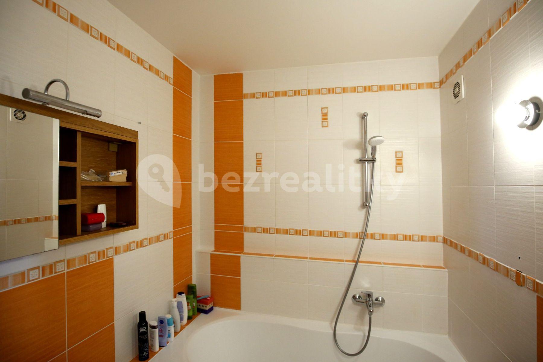 Predaj bytu 3-izbový 74 m², Plickova, Praha, Praha