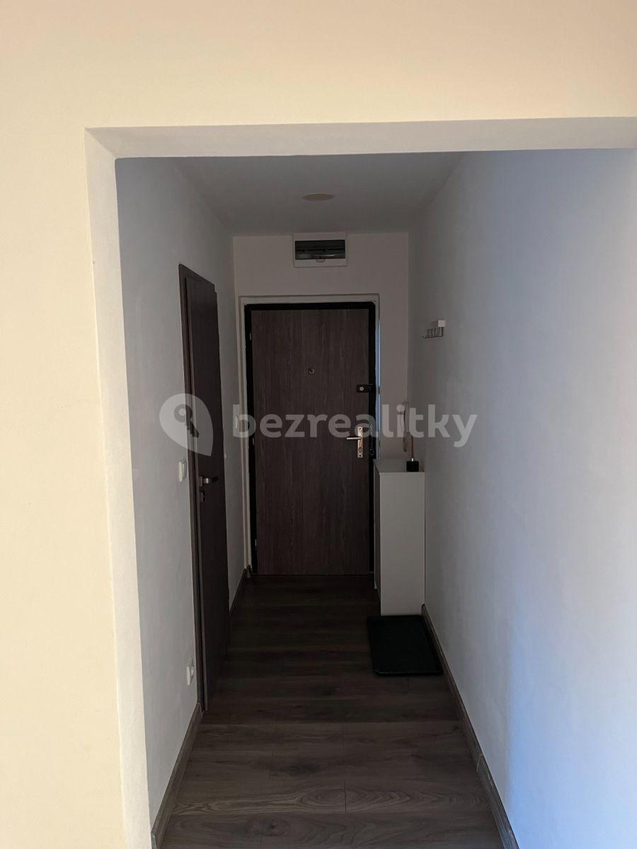 Prenájom bytu 2-izbový 64 m², Varenská, Ostrava, Moravskoslezský kraj