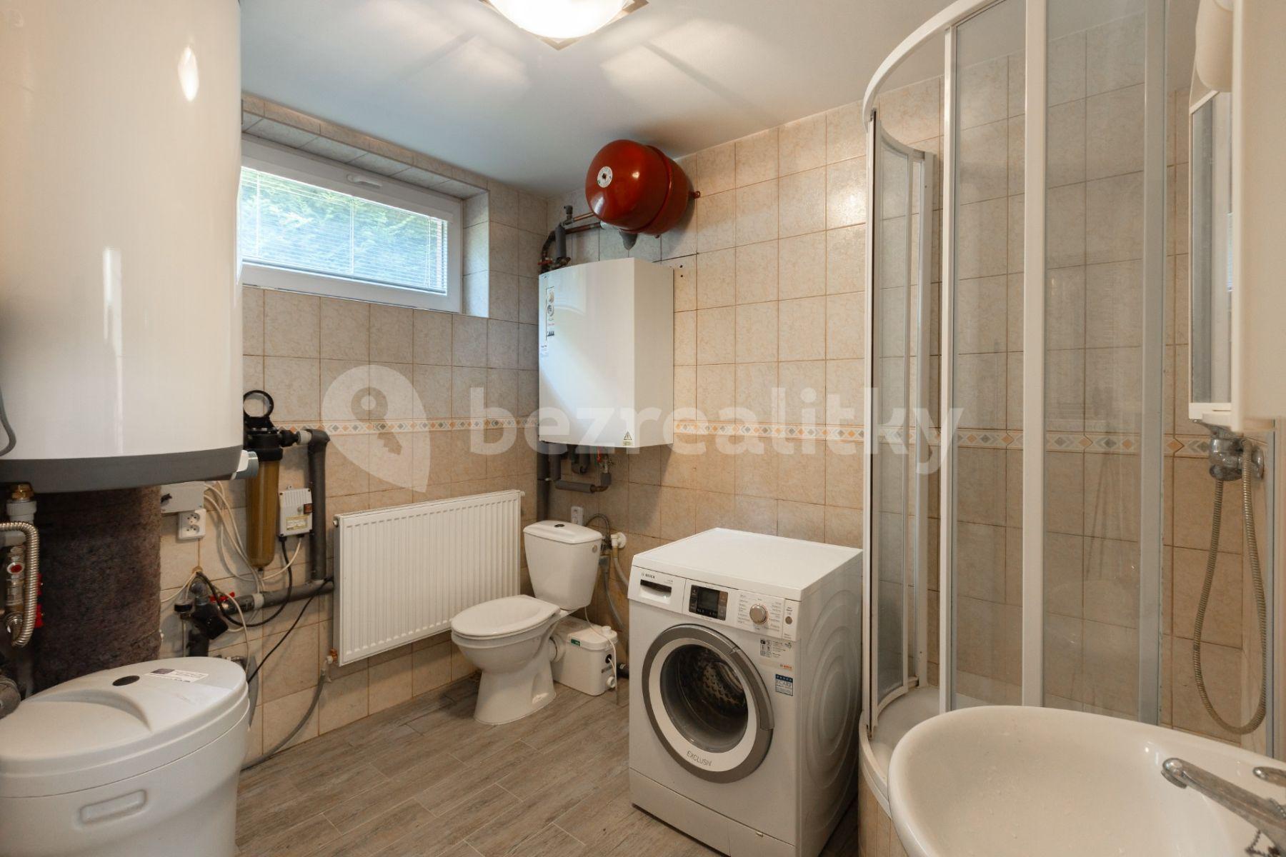 Predaj domu 314 m², pozemek 932 m², Sluštice, Středočeský kraj