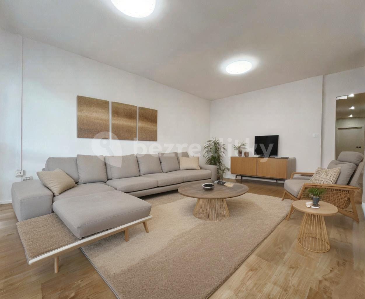 Predaj bytu 4-izbový 77 m², Přecechtělova, Praha, Praha