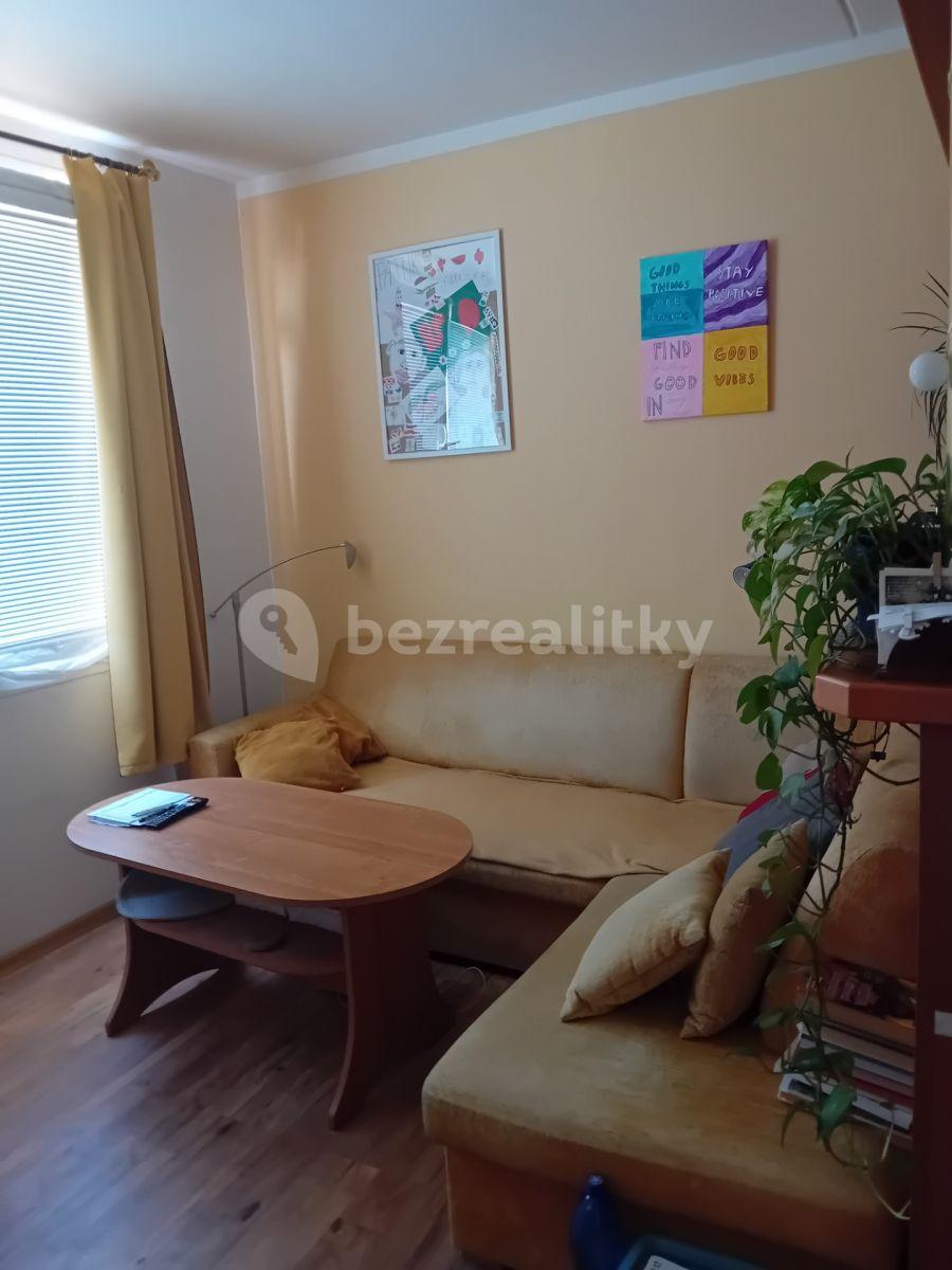 Prenájom bytu 2-izbový 40 m², Cholupická, Praha, Praha