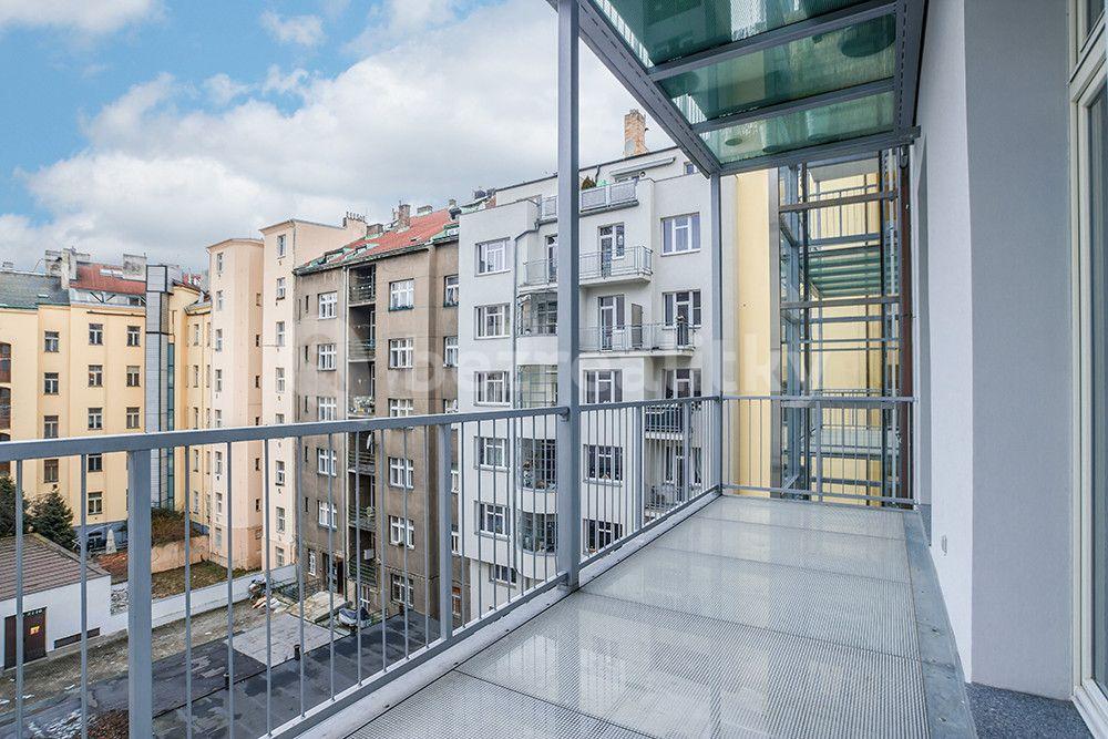 Prenájom bytu 2-izbový 89 m², Laubova, Praha, Praha