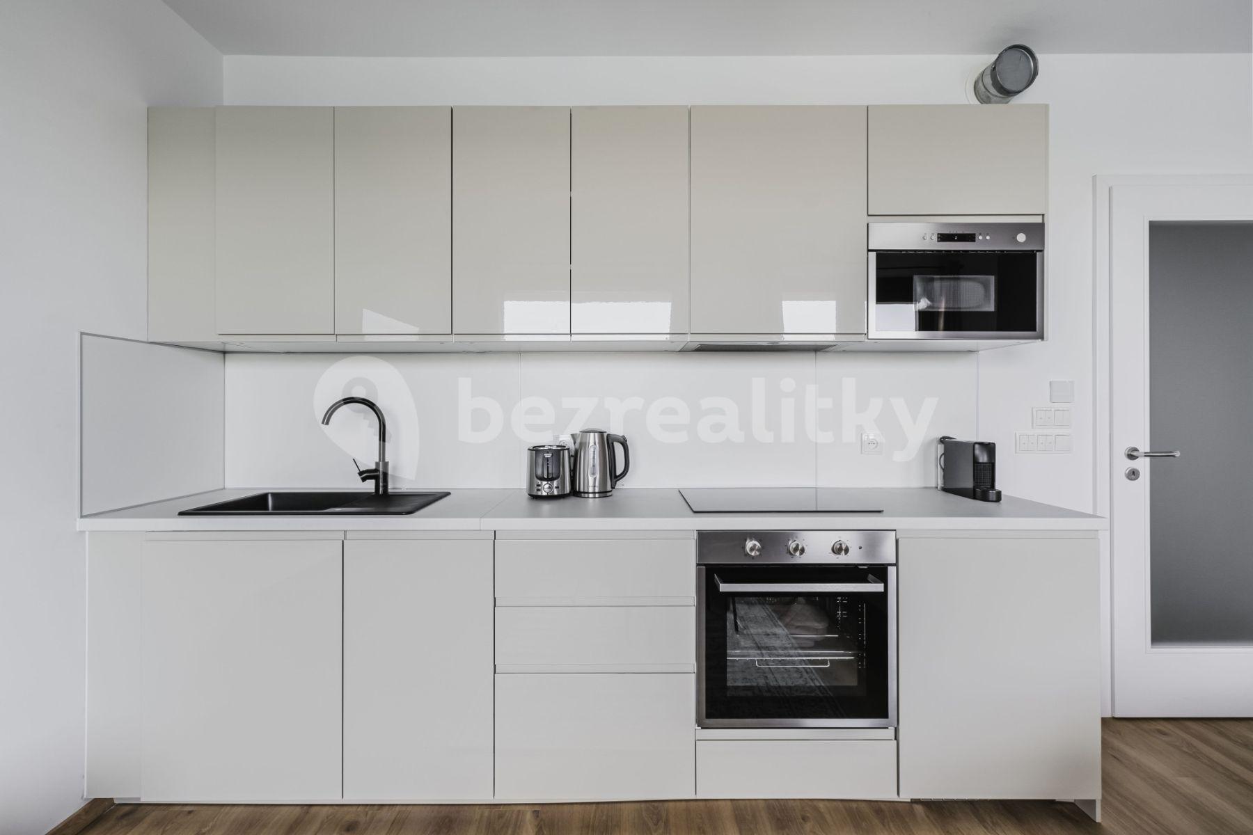 Prenájom bytu 1-izbový 32 m², Olgy Havlové, Praha, Praha