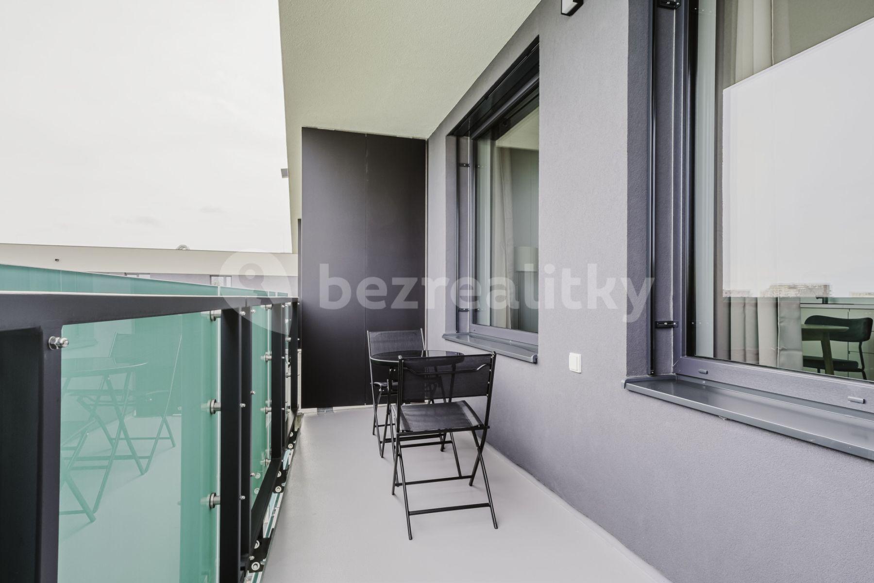 Prenájom bytu 1-izbový 32 m², Olgy Havlové, Praha, Praha