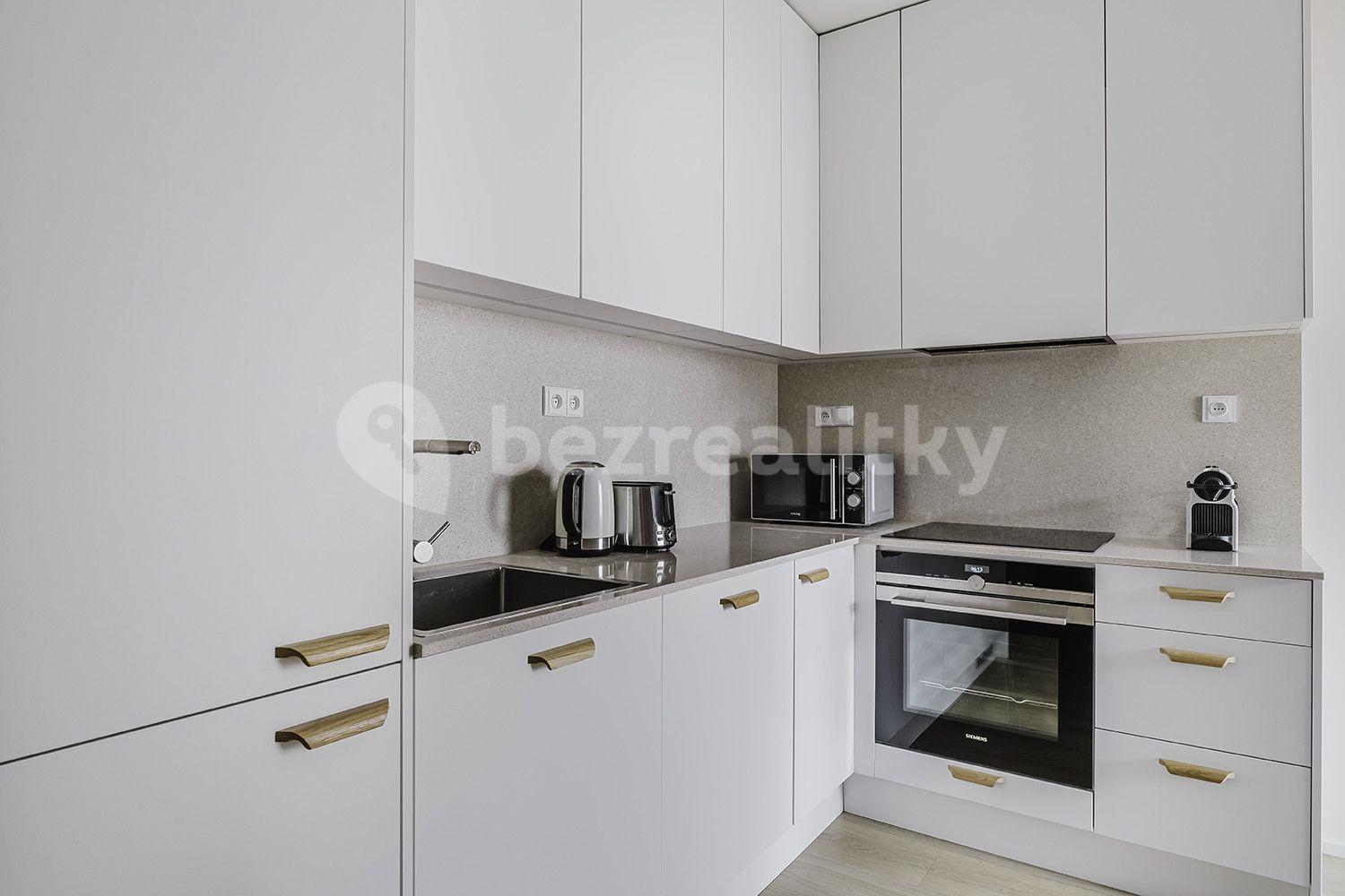 Prenájom bytu 2-izbový 58 m², U Pergamenky a, Praha, Praha