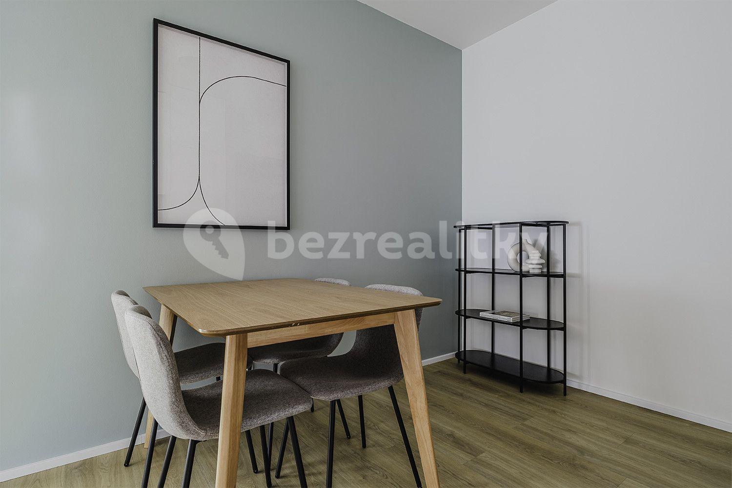 Prenájom bytu 2-izbový 58 m², U Pergamenky a, Praha, Praha