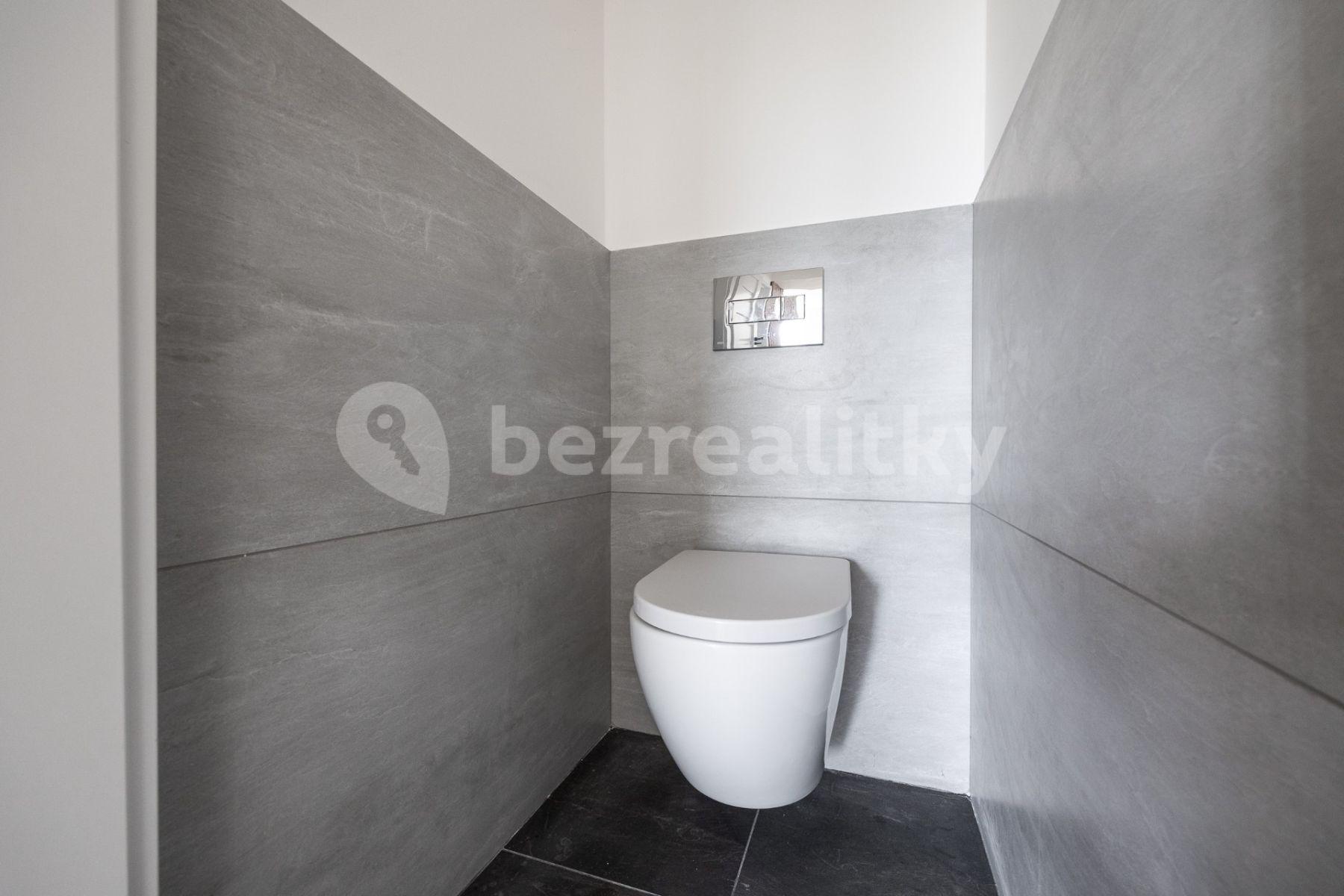 Predaj bytu 4-izbový 96 m², Stehlíkova, Slaný, Středočeský kraj