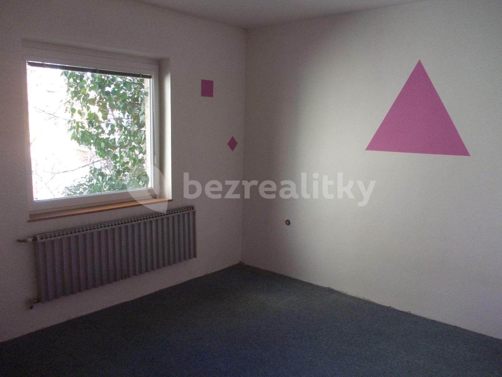 Prenájom bytu 4-izbový 80 m², Bayerova, Brno, Jihomoravský kraj