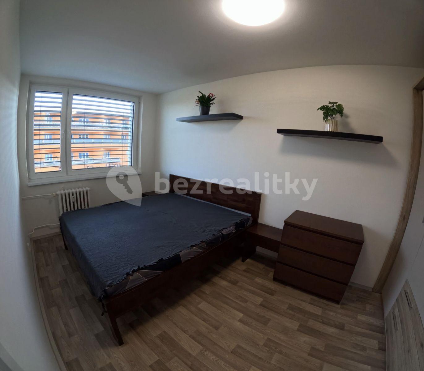 Prenájom bytu 3-izbový 66 m², Kukelská, Praha, Praha