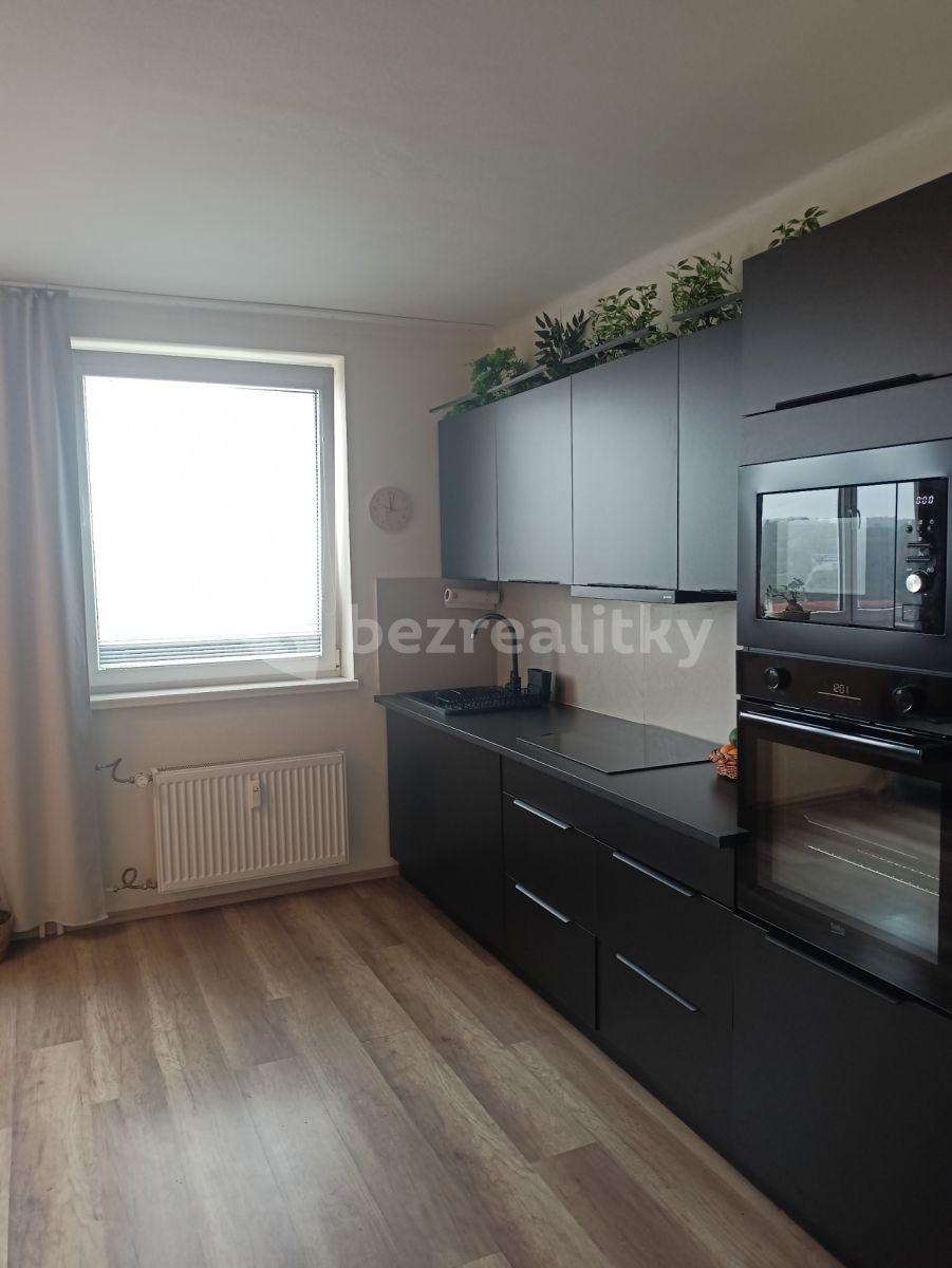 Prenájom bytu 1-izbový 31 m², Šestajovická, Praha, Praha