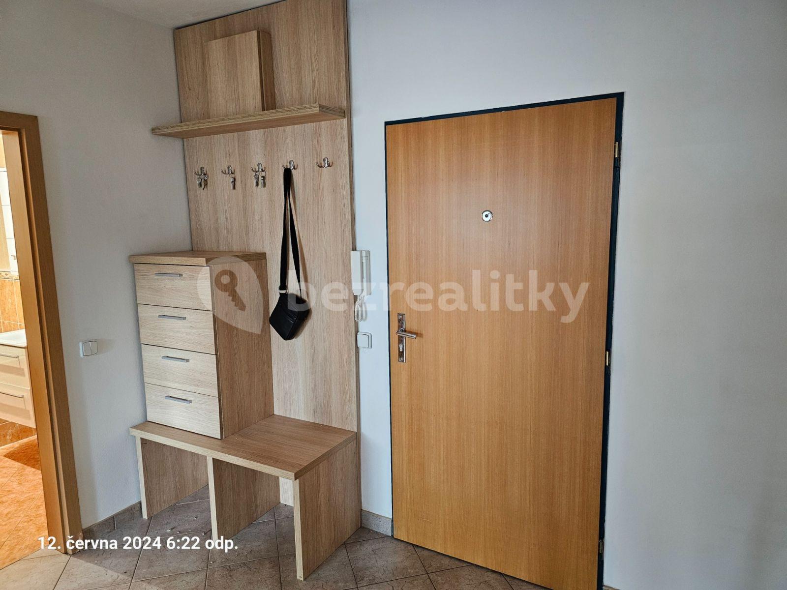 Prenájom bytu 2-izbový 48 m², Martinická, Praha, Praha