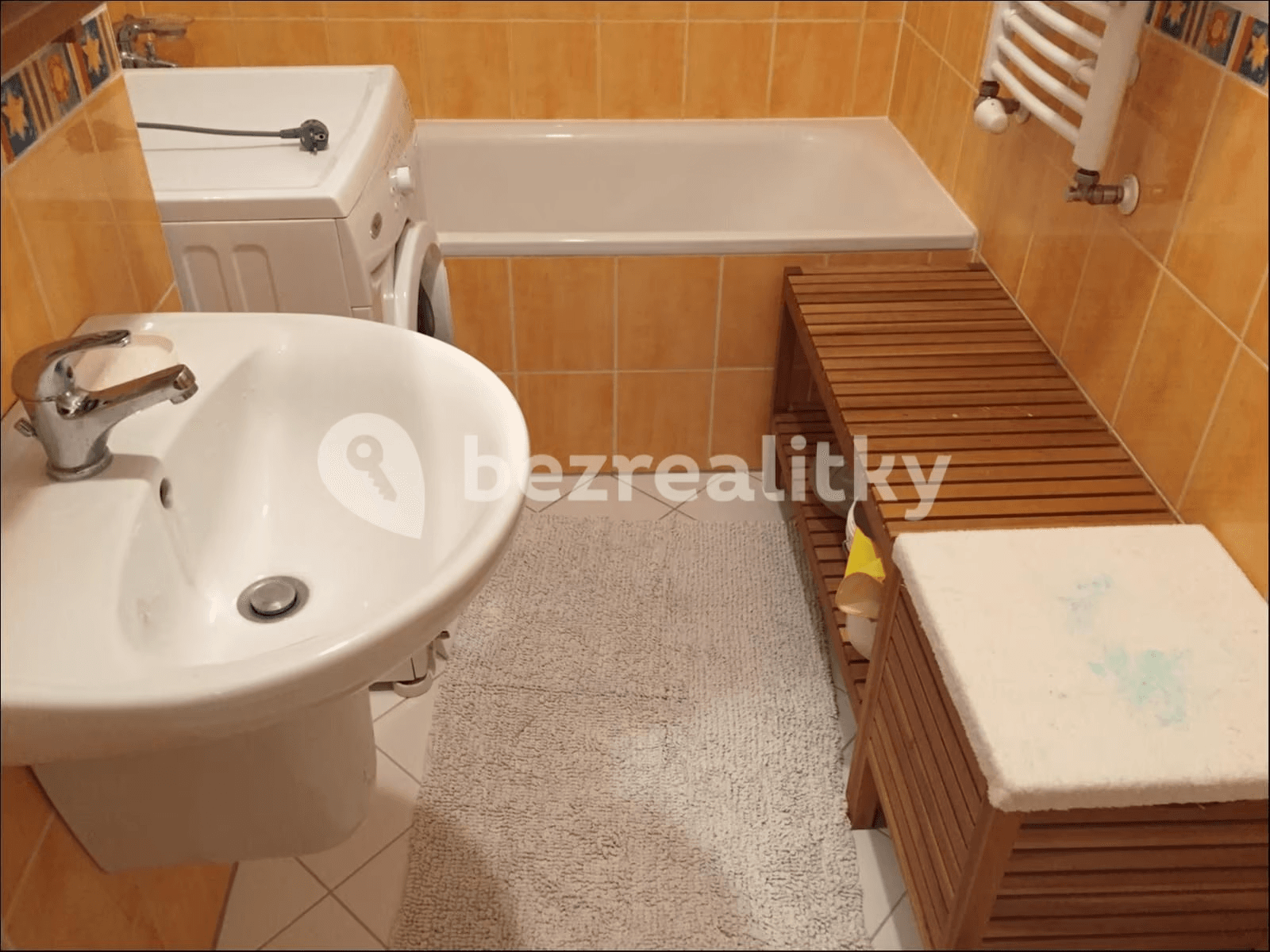 Predaj bytu 1-izbový 31 m², Podkovářská, Praha, Praha