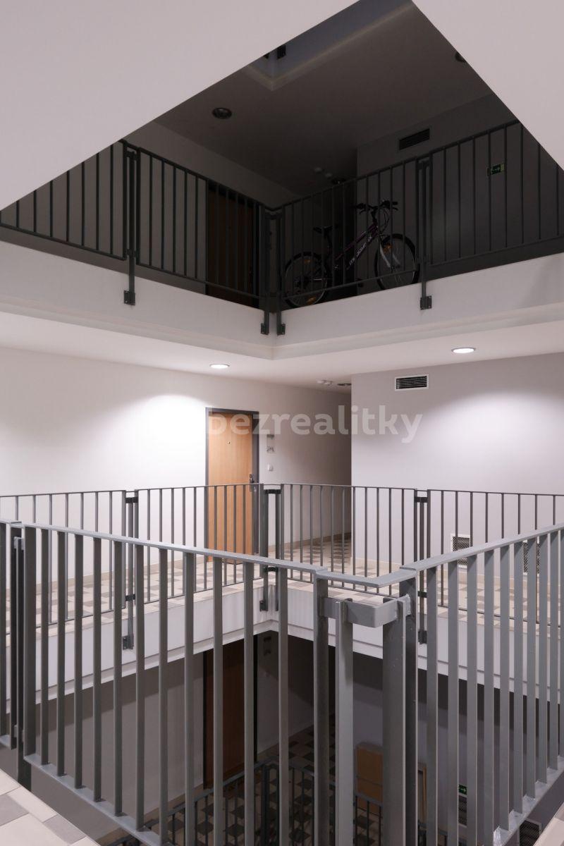 Predaj bytu 2-izbový 83 m², Na Maninách, Praha, Praha