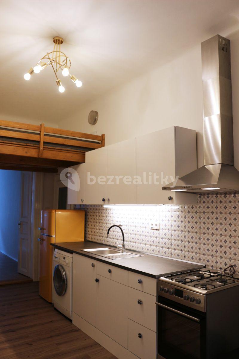 Prenájom bytu 2-izbový 41 m², Bořivojova, Praha, Praha