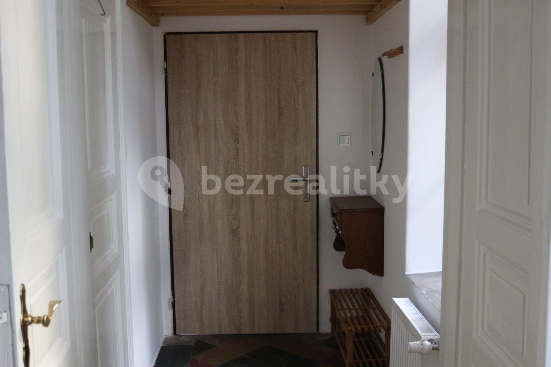 Prenájom bytu 2-izbový 41 m², Bořivojova, Praha, Praha