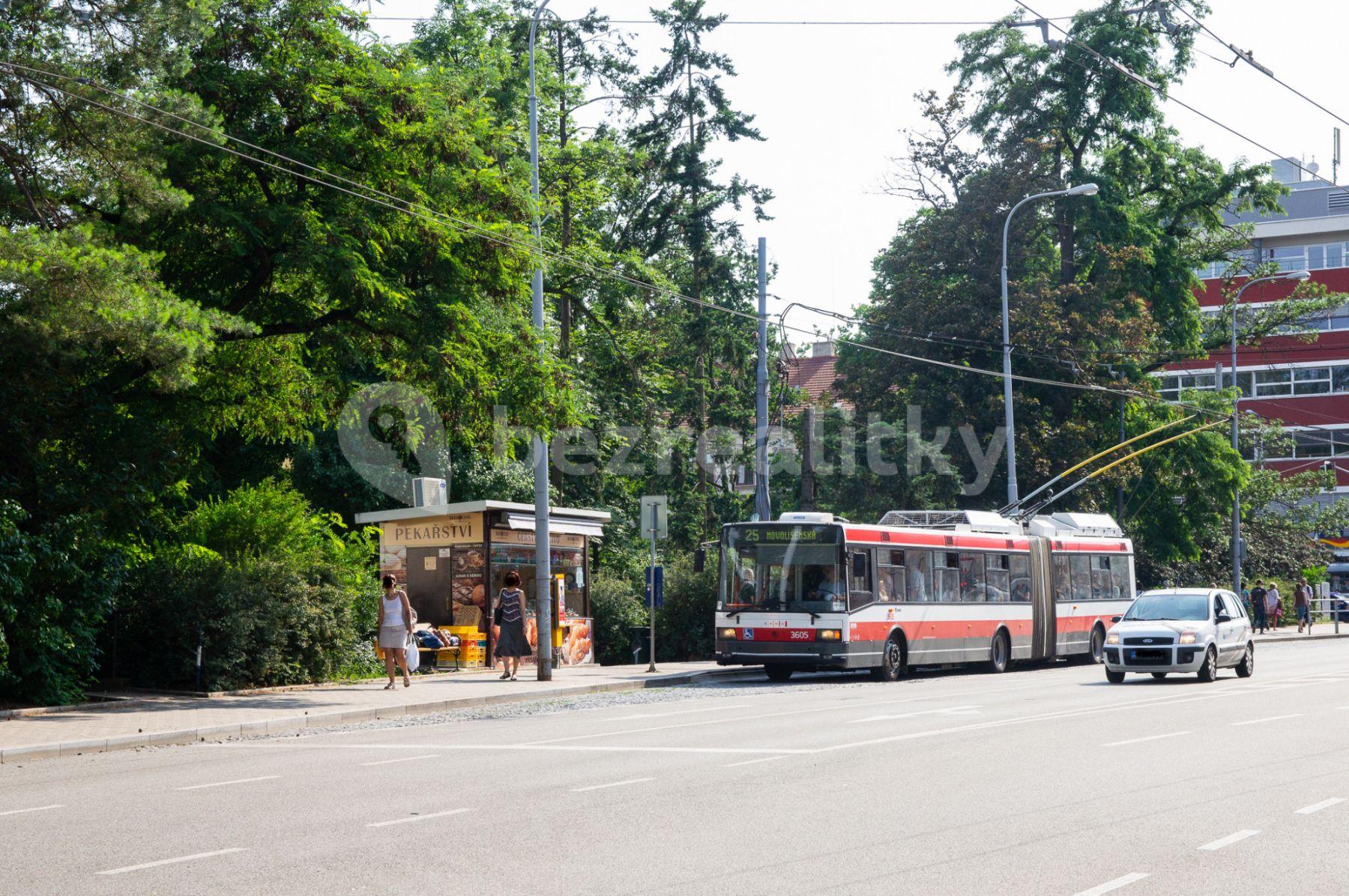 Prenájom bytu 1-izbový 107 m², Pionýrská, Brno, Jihomoravský kraj