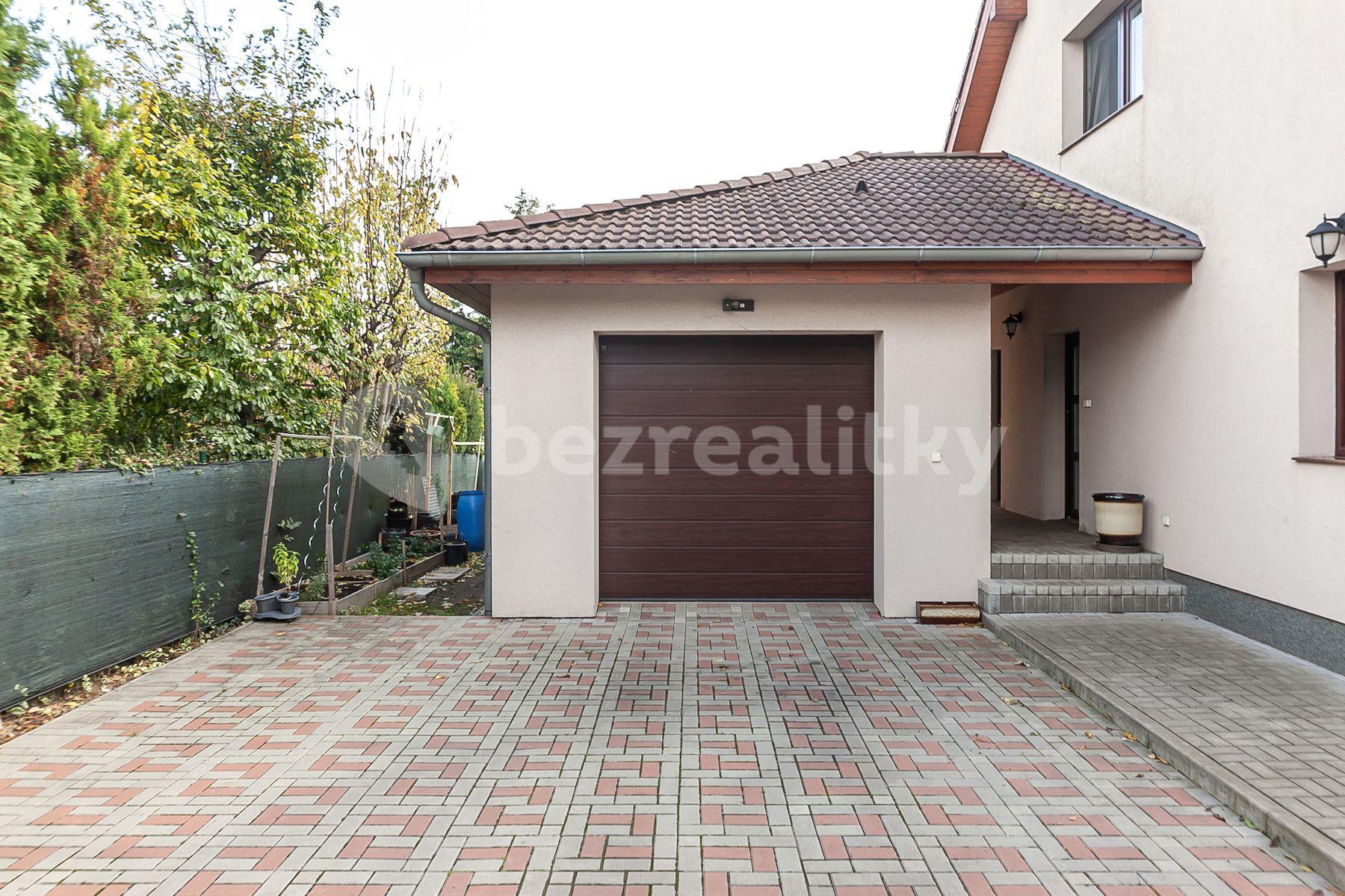 Predaj domu 207 m², pozemek 616 m², K Sádku, Šestajovice, Středočeský kraj