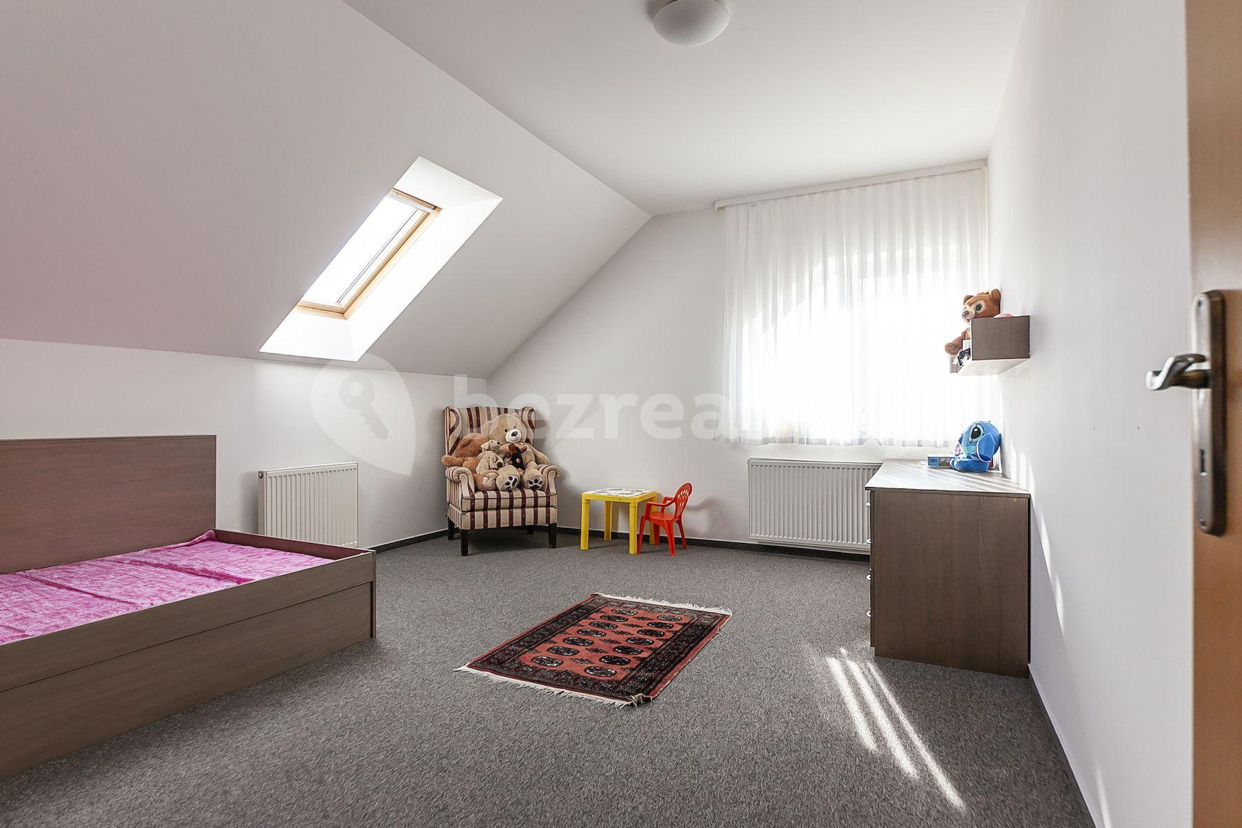 Predaj domu 207 m², pozemek 616 m², K Sádku, Šestajovice, Středočeský kraj