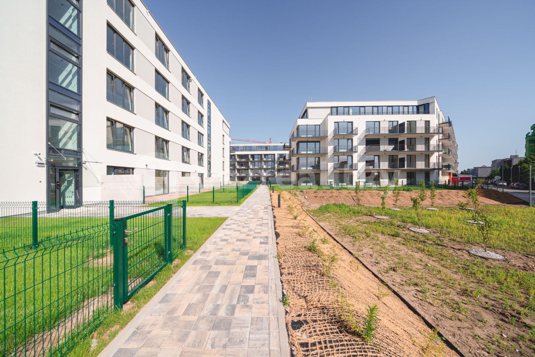 Prenájom bytu 1-izbový 42 m², Plzeň, Plzeňský kraj