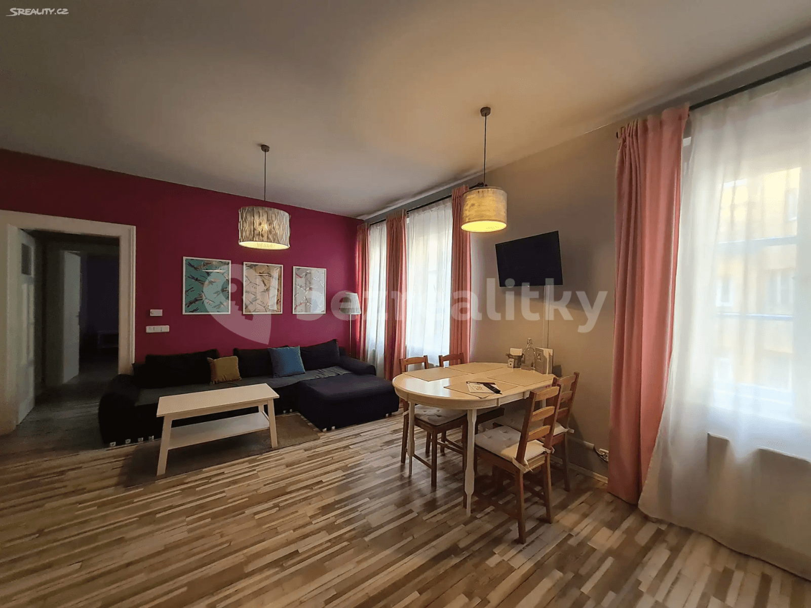 Prenájom bytu 2-izbový 52 m², Truhlářská, Praha, Praha