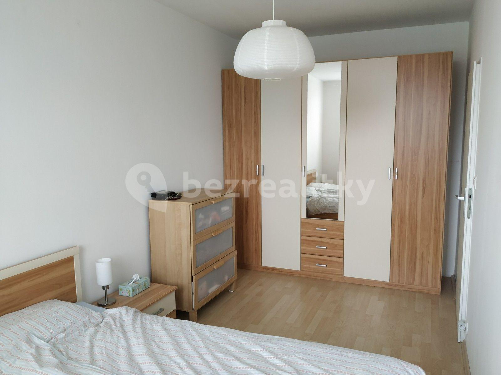 Prenájom bytu 2-izbový 53 m², Bechlínská, Praha, Praha