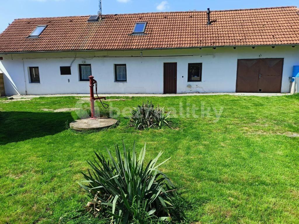 Predaj domu 111 m², pozemek 475 m², Krakovany, Středočeský kraj