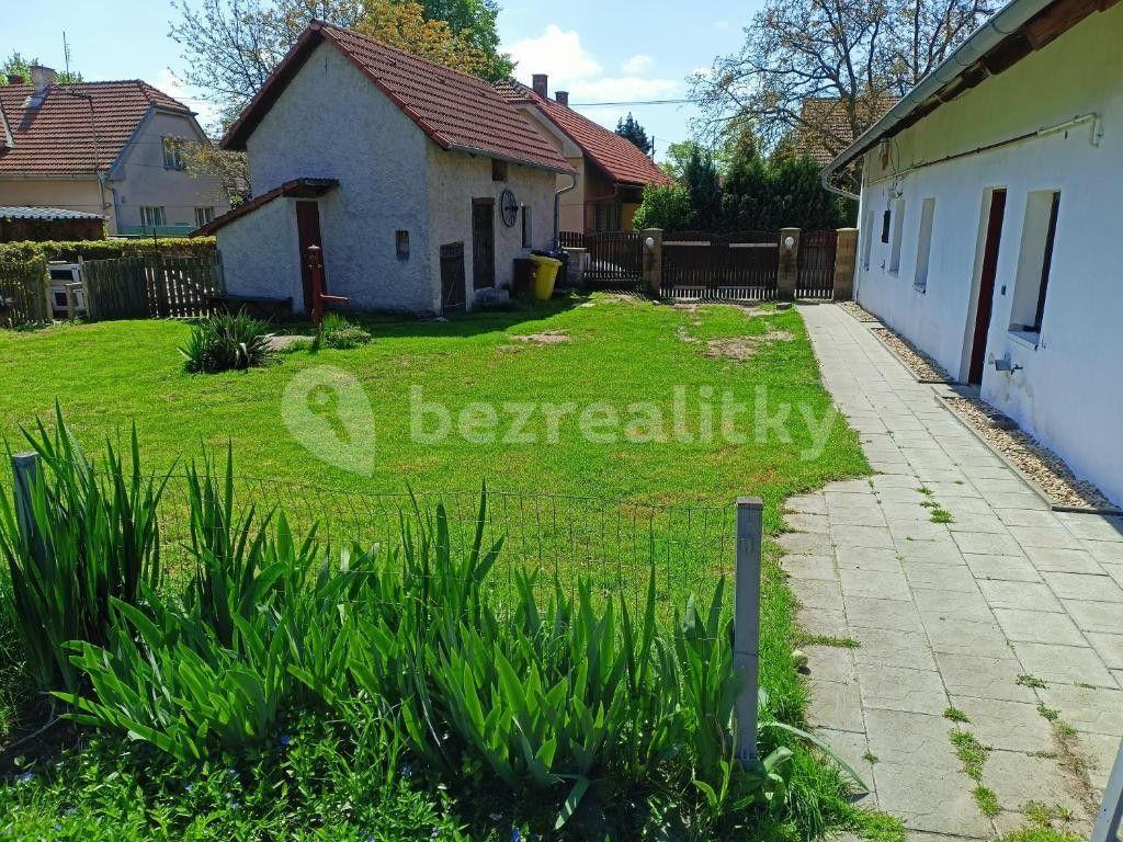 Predaj domu 111 m², pozemek 475 m², Krakovany, Středočeský kraj