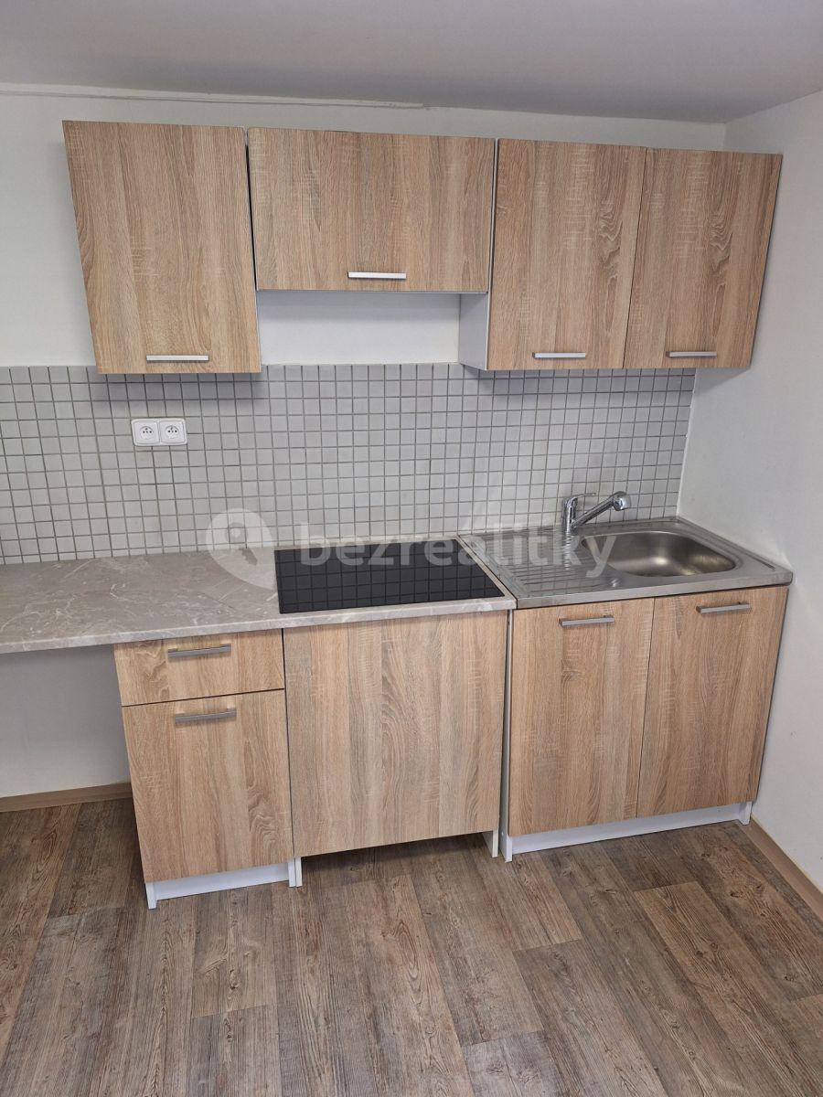 Predaj rekreačného objektu 60 m², pozemek 274 m², Hradištko, Středočeský kraj