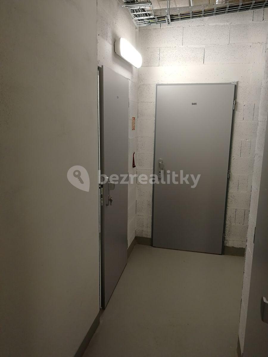 Prenájom bytu 1-izbový 34 m², Františka Diviše, Praha, Praha