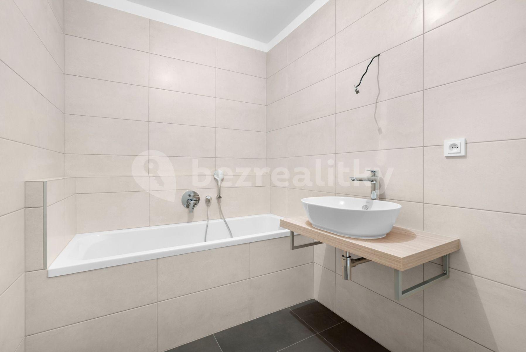 Predaj bytu 3-izbový 77 m², Viktora Olivy, Nové Strašecí, Středočeský kraj