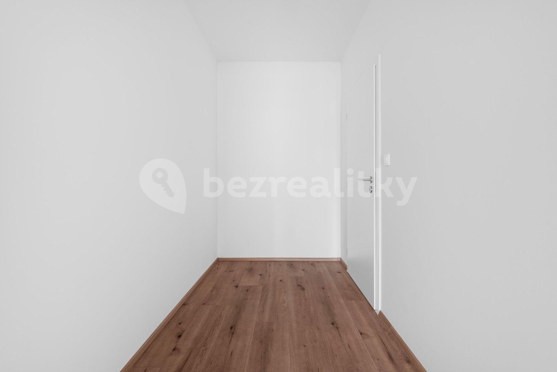 Predaj bytu 3-izbový 93 m², Viktora Olivy, Nové Strašecí, Středočeský kraj