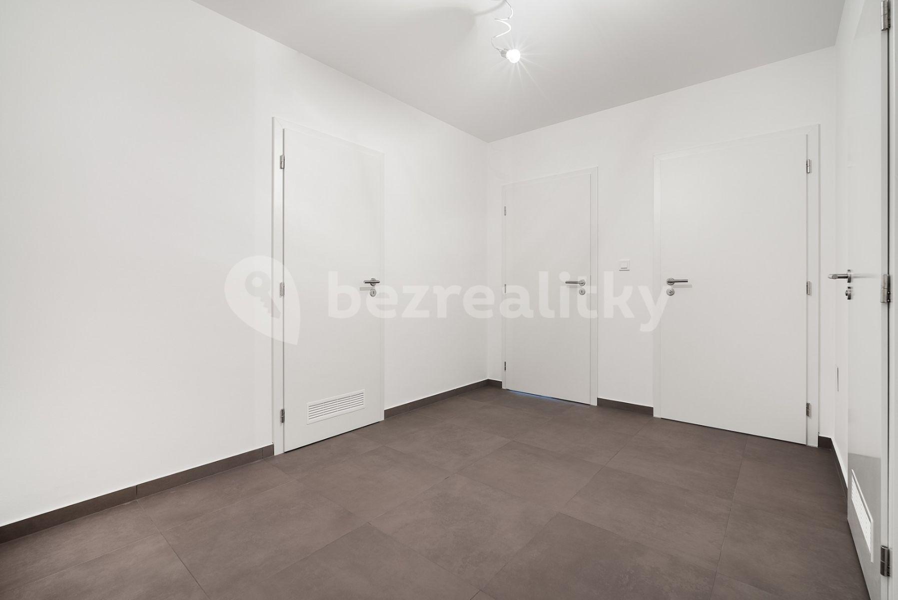 Predaj bytu 4-izbový 120 m², Viktora Olivy, Nové Strašecí, Středočeský kraj