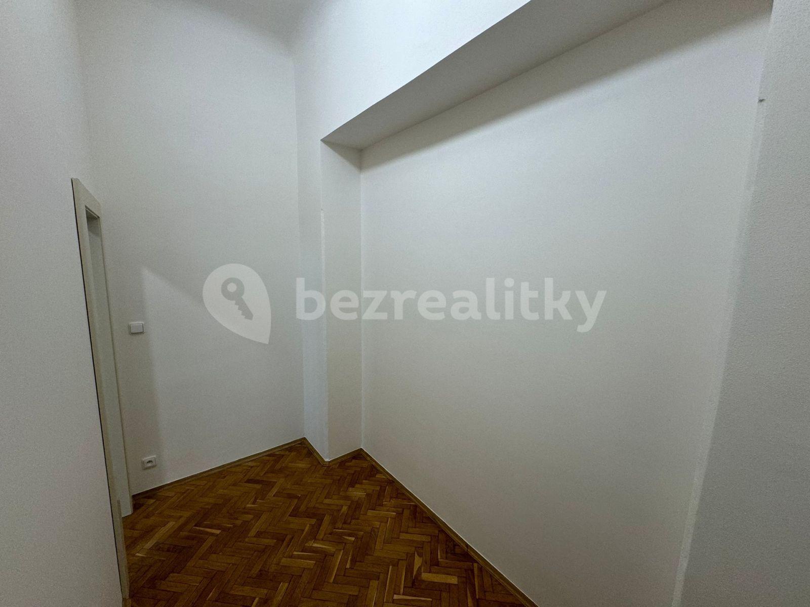 Prenájom bytu 2-izbový 56 m², Jungmannova, Praha, Praha