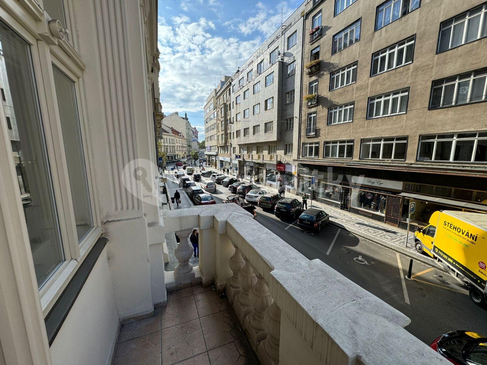 Prenájom bytu 2-izbový 56 m², Jungmannova, Praha, Praha