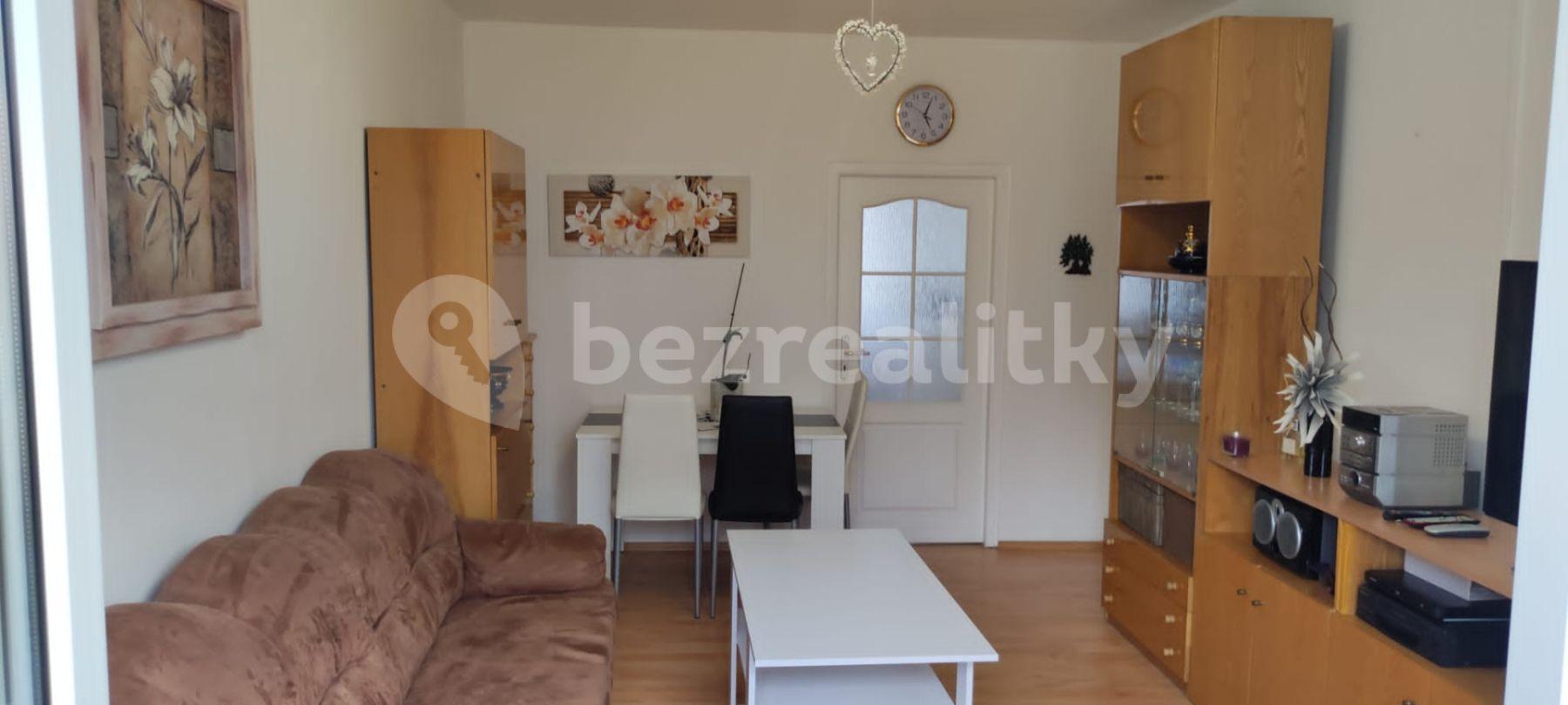 Predaj bytu 2-izbový 55 m², Budovatelů, Karlovy Vary, Karlovarský kraj