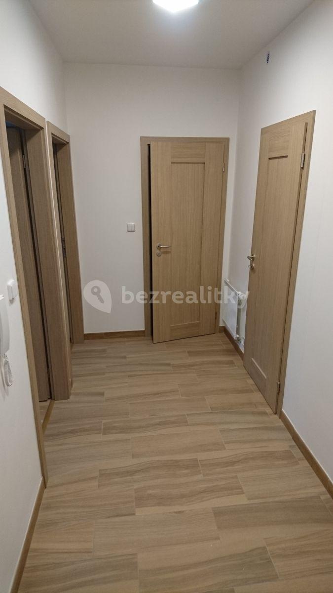 Prenájom bytu 2-izbový 55 m², náměstí Generála Kutlvašra, Praha, Praha