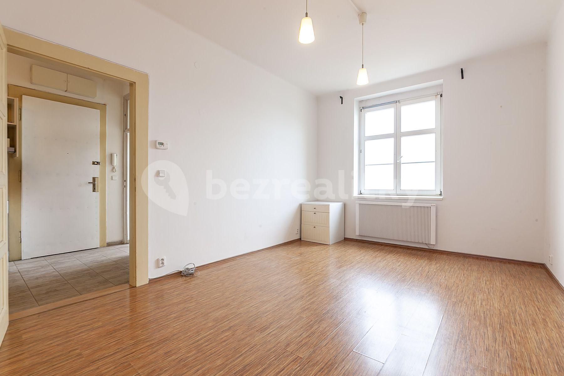 Predaj bytu 2-izbový 54 m², 5. května, Praha, Praha