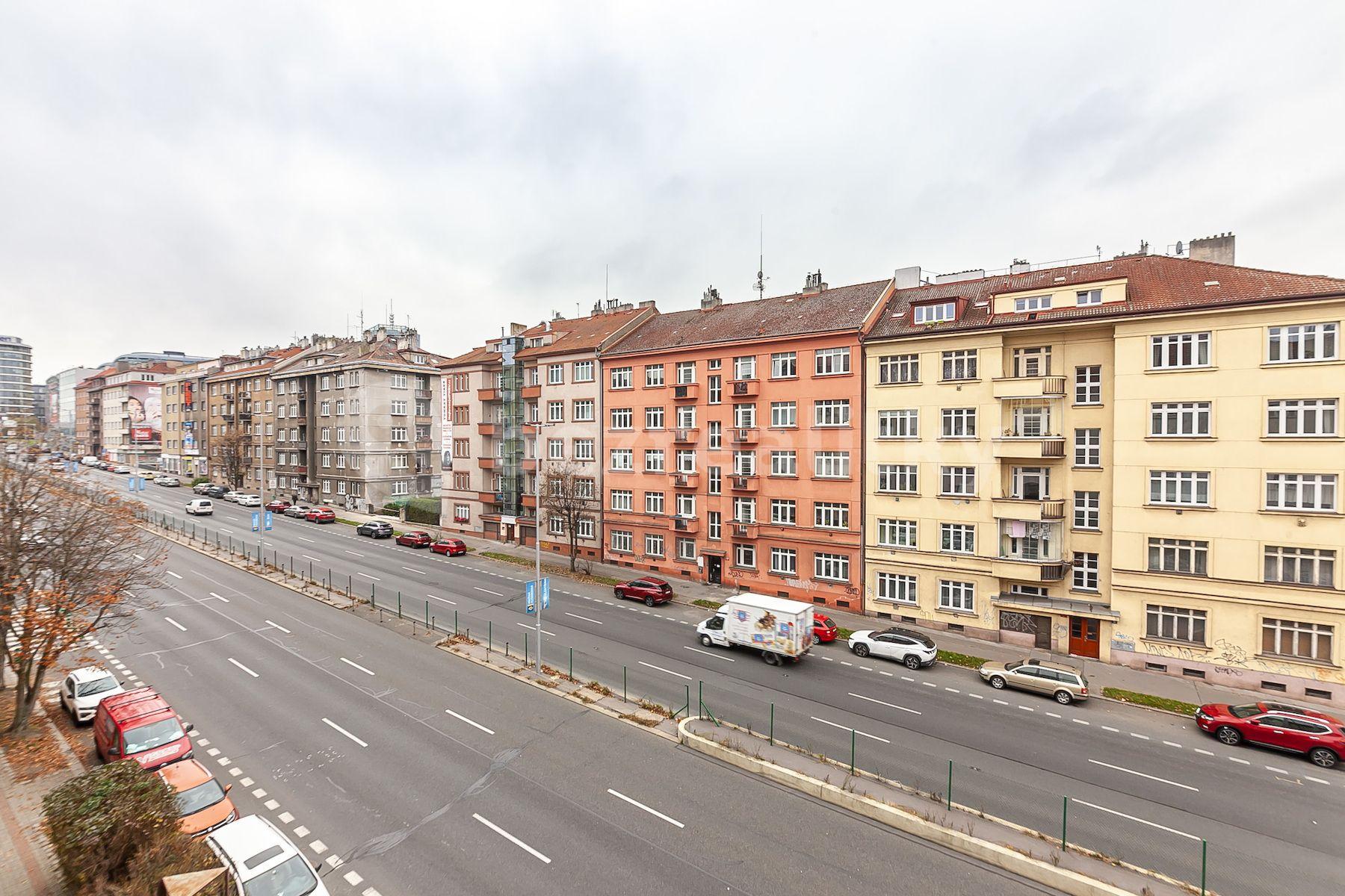 Predaj bytu 2-izbový 54 m², 5. května, Praha, Praha